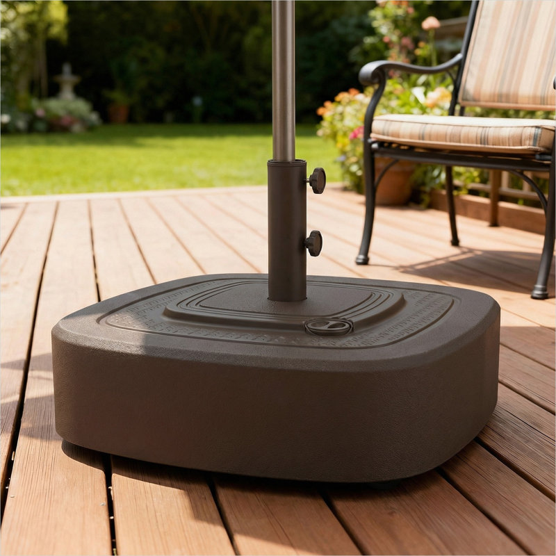 Base de parasol mobile remplissable avec finition grain de bois brun riche et roues verrouillables