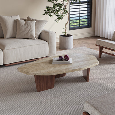Table basse en bois massif