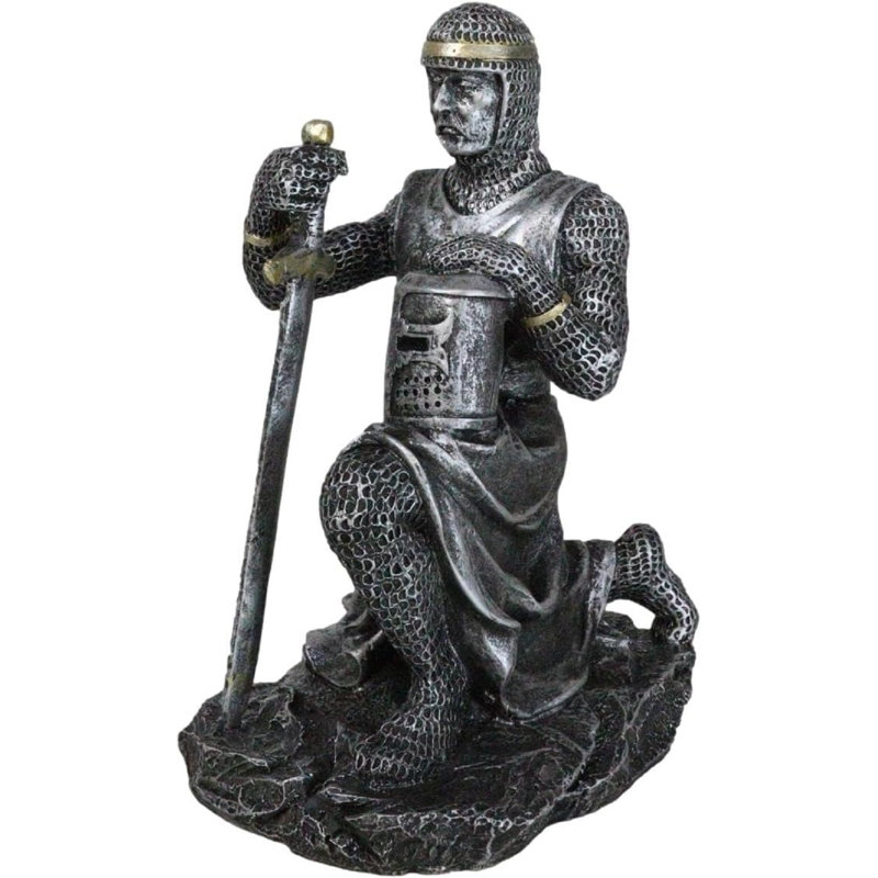 Figurines et sculptures Izzat faites à la main