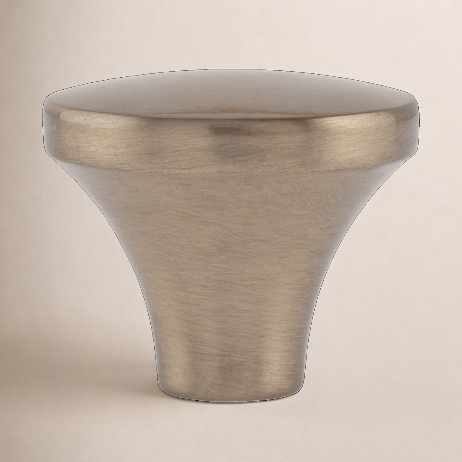 Lancaster 1 1/8” Diameter Knob Multipack, Satin Brass