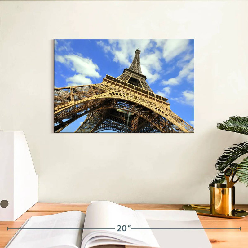 Lilie Towering Eiffel Tower Paris, 8" H x 12" W
