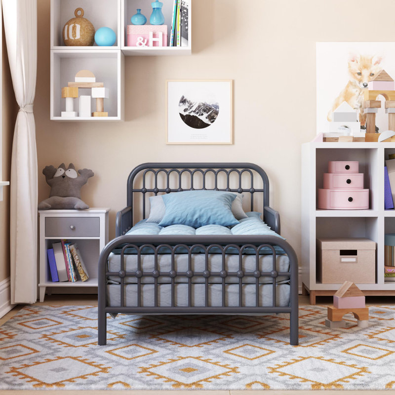 Lit pour tout-petits en métal Klos, Gris
