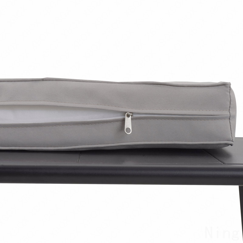 Ensemble de sièges d'extérieur durable et confortable, adapté aux patios, aux pelouses et aux bords de piscine, Gris clair