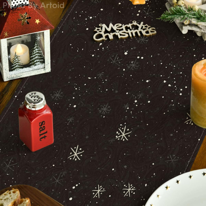 Snowman Birds Trees Christmas Table Runner, Seasonal Winter Holiday Kitchen Dining Table Decoration For Home Party Decor