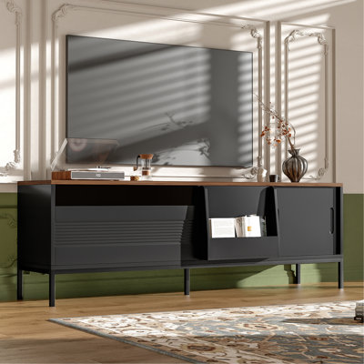 Meuble télé 70 po pour téléviseur de 75 po ou moins, meuble télé avec espace de rangement, portes coulissantes, tablettes réglables et structure en métal, meuble télé Mid-Century moderne pour le salon