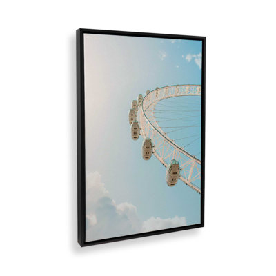 Ciel sur des nuages de coton sur toile