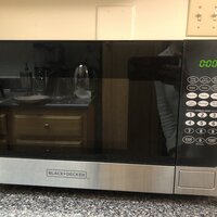 BLACK+DECKER EM925AME-P1 Microwave.9 cu. ft: Home & Kitchen