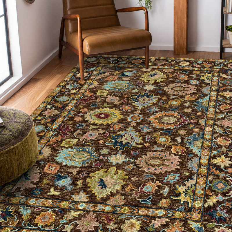 Dharmendera Traditional Brown Hand-Hooked Area Rug, Rectangle 8' x 10'