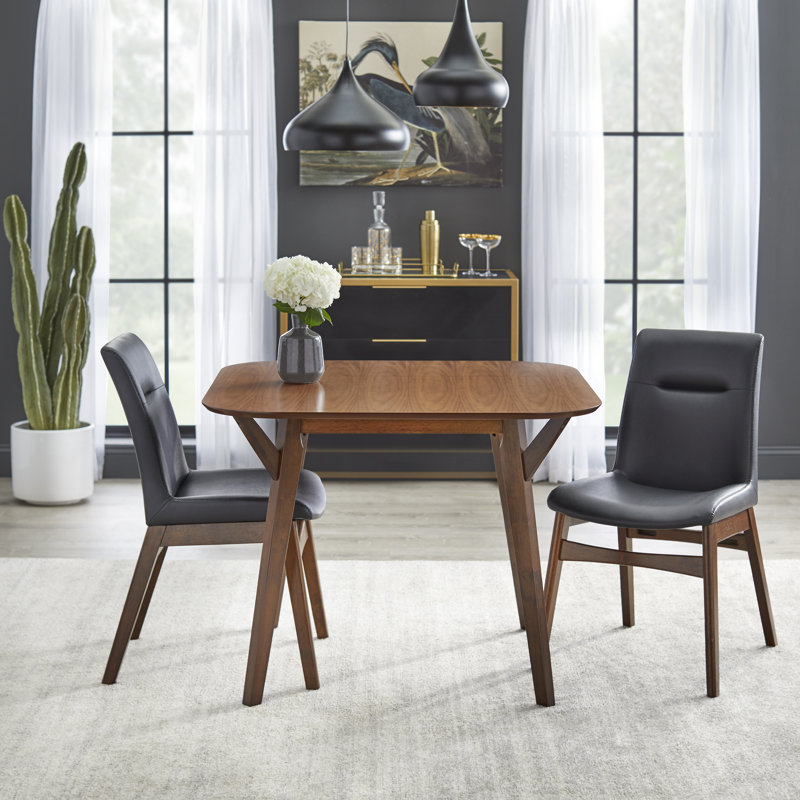 Stela Dining Table, Walnut