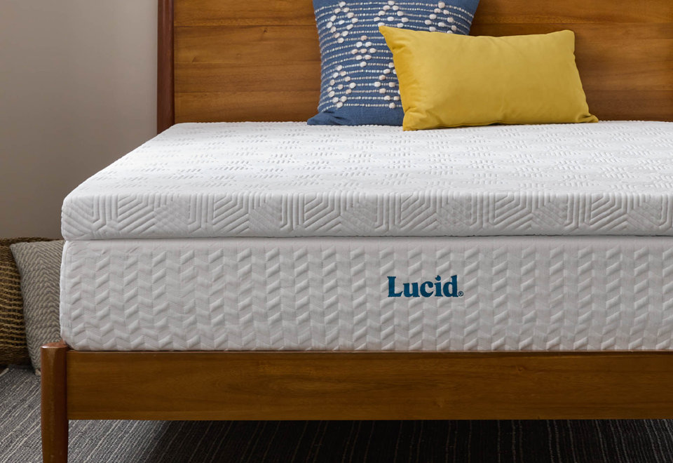 Lucid 3" Gel Memory Foam Topper with Cover