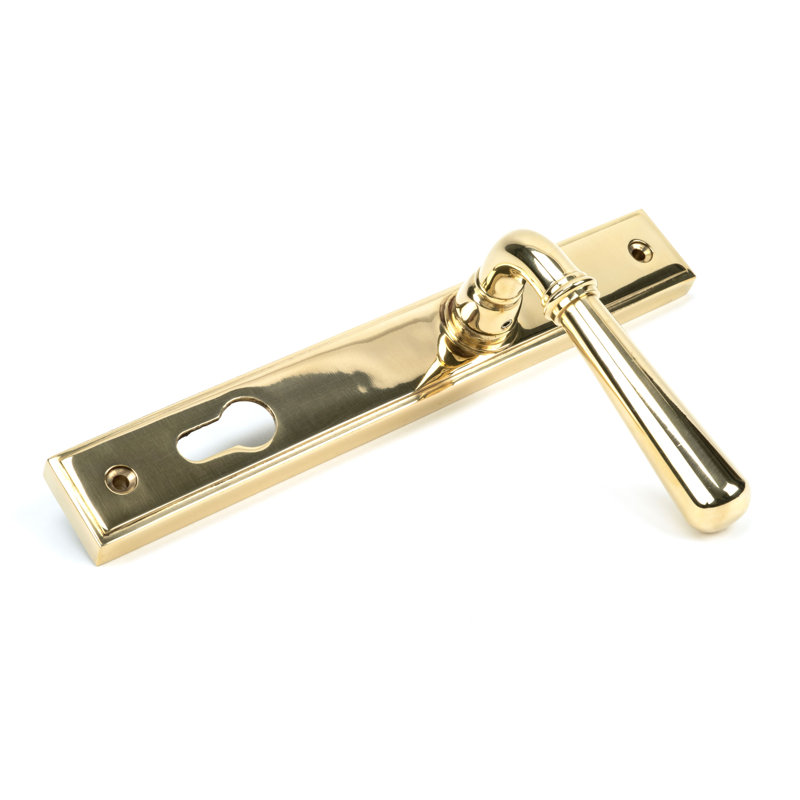 Newbury Keyed (Entry) Right Hand Door Handle