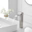 Robinet pour salle de bain à poignée simple avec bonde Waterfall