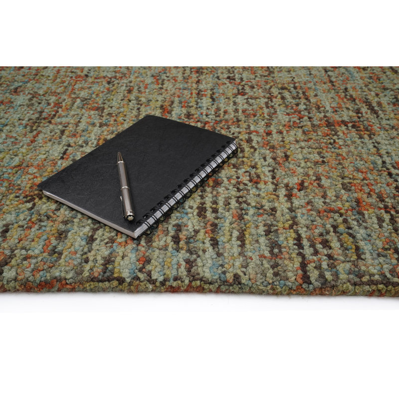 Tapis vert en laine touffeté à la main Erric, Tapis de couloir 2 pi 6 po x 8 pi