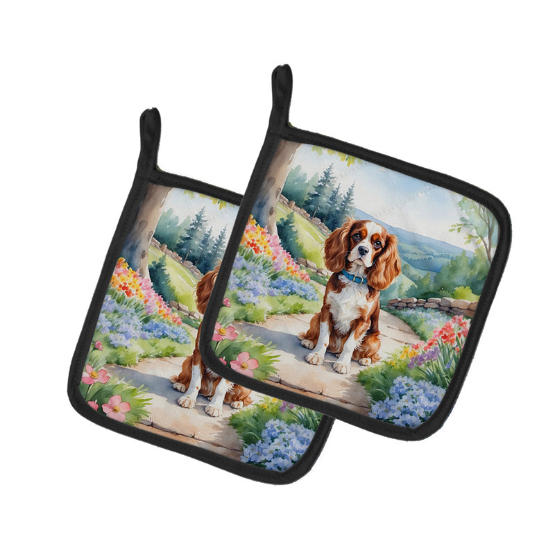 Caroline's Treasures Floral Polyester Potholder Set