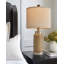 Lampe de table 20,25 po en résine brune vintage