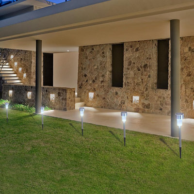 Low Voltage Solar Powered Crystal Pathway Light