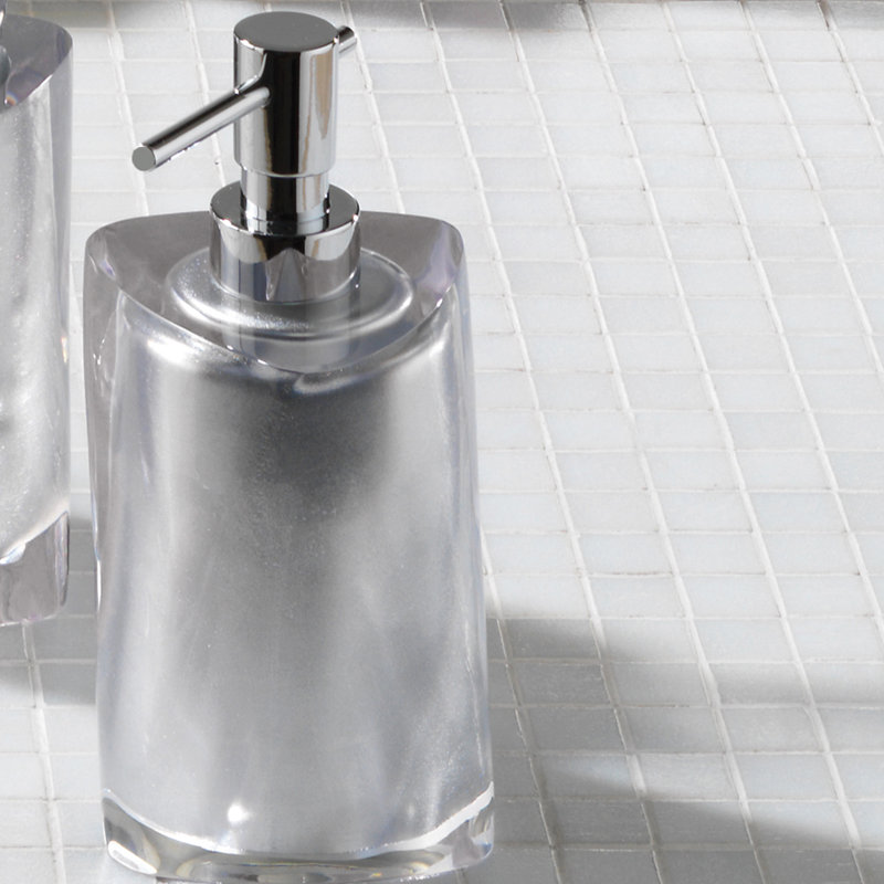 Velia Soap Dispenser, Silver