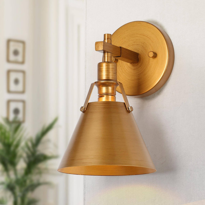 Lateefah Iron Armed Sconce