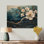 Pommier en fleur dans une rivière à encre dorée et bleue I - Art mural en bois de fleur de pommier - sur bois de pin naturel