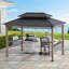 Gazebo avec barbecue Sunjoy 8 pi x 12 pi, toit ventilé plus grand, structure en cèdre de qualité supérieure et prise de courant alternatif exclusive-91016870