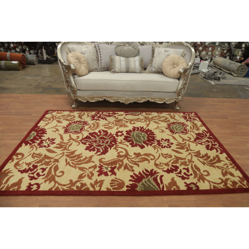 Tapis indien à motif floral All-Over 5 x 8