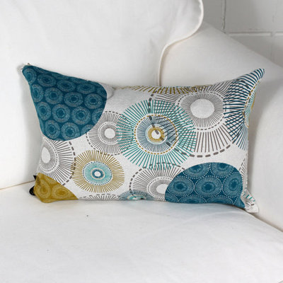 Fridah lumbar pillow