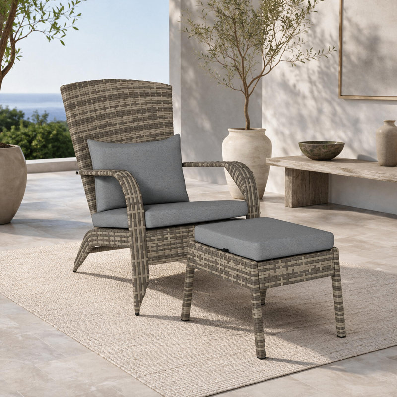 Ensemble de chaise Adirondack et repose-pieds en rotin PE de style classique avec coussins amovibles pour porche de terrasse et bord de piscine