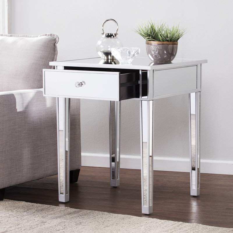 Table de bout avec rangement Danthai