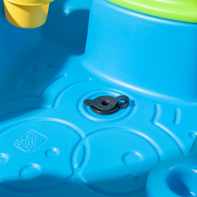 Step2 Rain Showers Splash Pond Toddler Outdoor Water Table