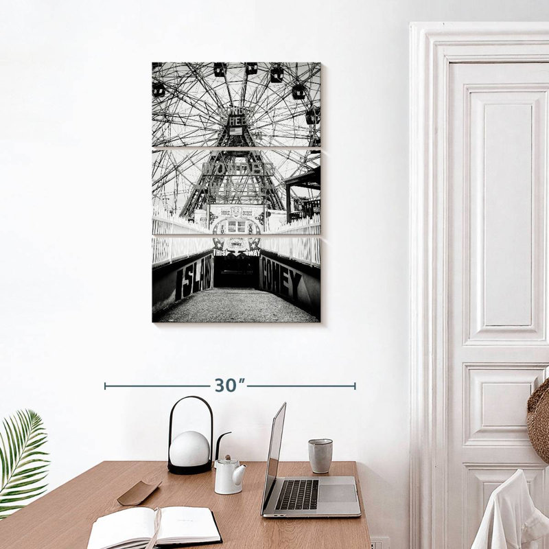 Kerner Coney Island This Way, 32" H x 20" W