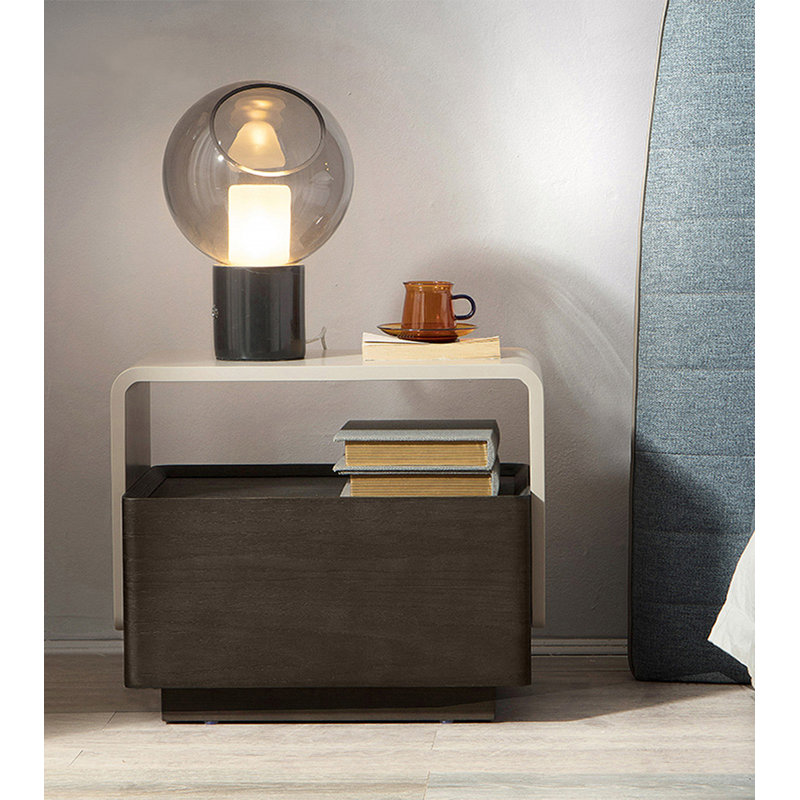 Grande table de chevet moderne avec tiroir de rangement pour chambre d'amis