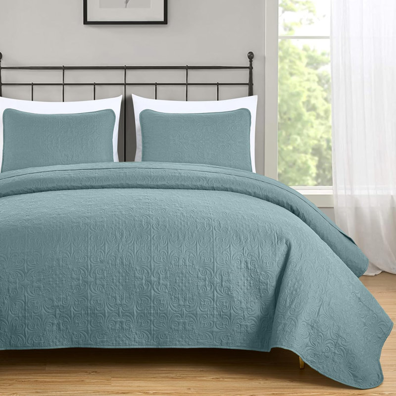 Luca 3-Piece Lightweight Microfiber Oversized Bedspread Set, Queen Coverlet/Bedspread + 2 Standard Shams, Spa Blue
