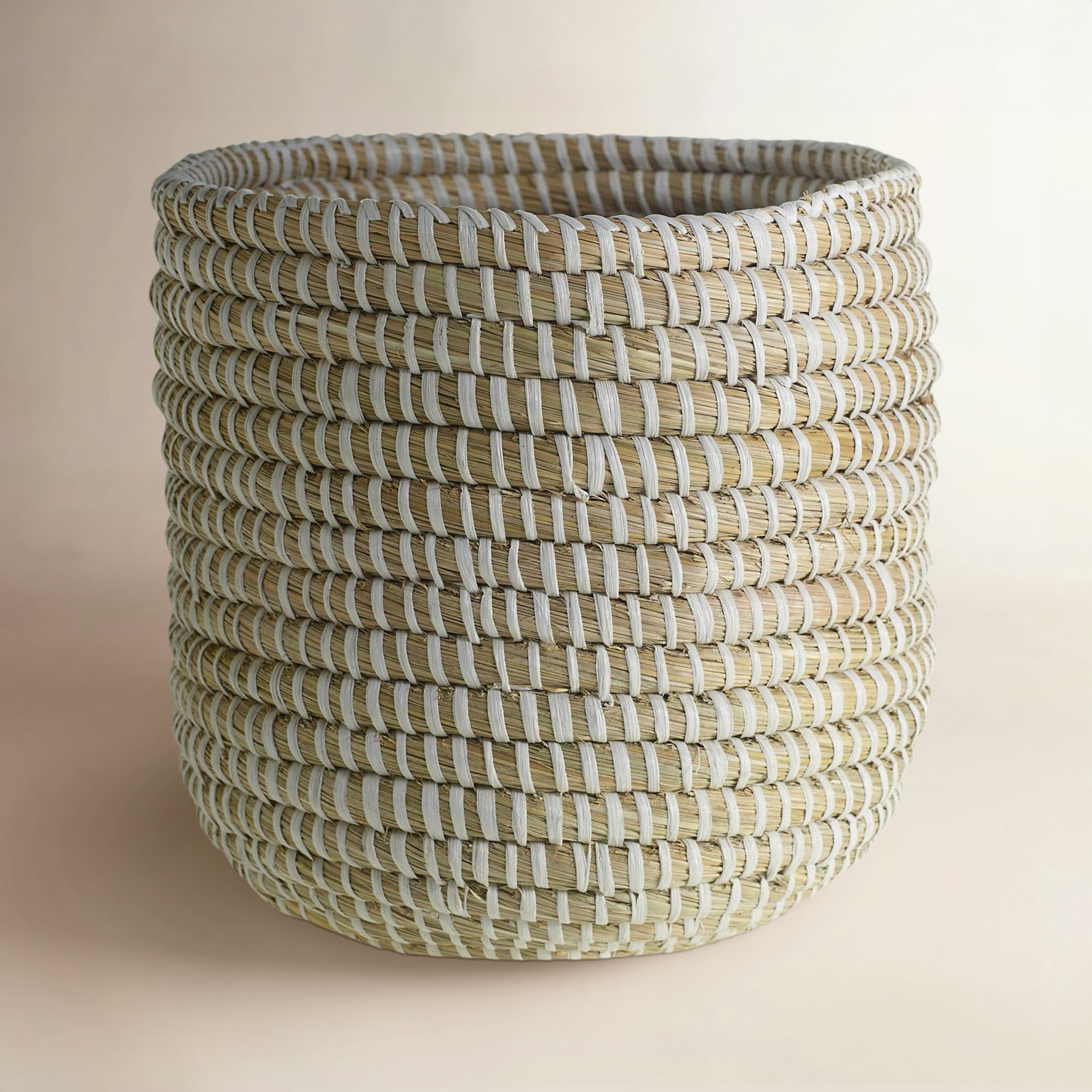 Abbs 10" Pot Planter, 9.75" H x 10" W x 10" D