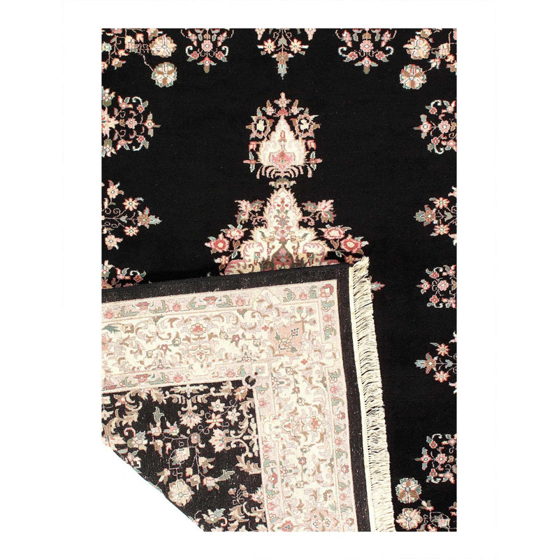 Oriental Area Rug in Black
