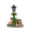 Statue de chien avec lanterne solaire et jardinière