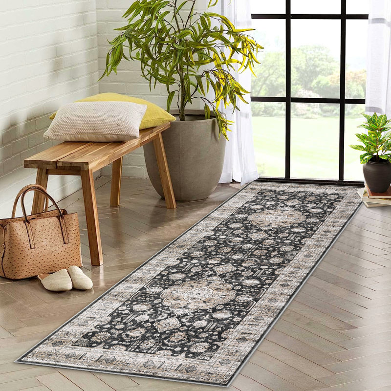 Sofije Washable Indoor Rug, Runner 2' x 6'