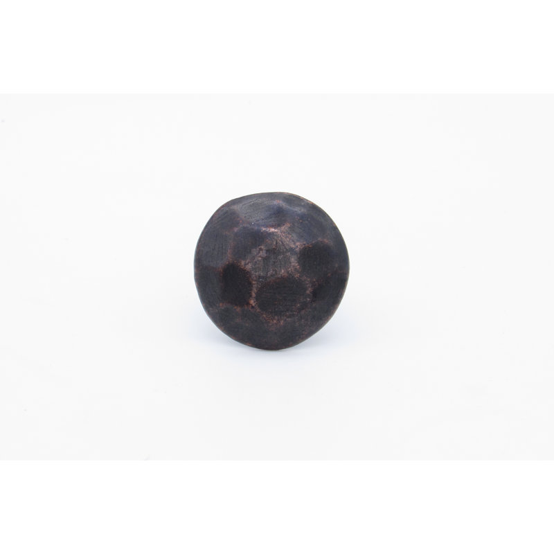Carré de bordeaux, Bronze huilé, H 1,125 po x l 1,125 po x P 1 po