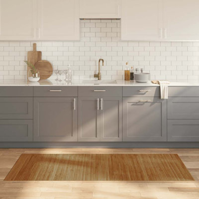 Nelia Solid Colour Area Rug
