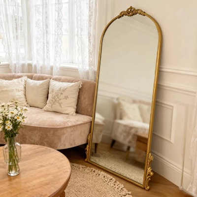 Miroirs pleine grandeur en bois manufacturé arqué