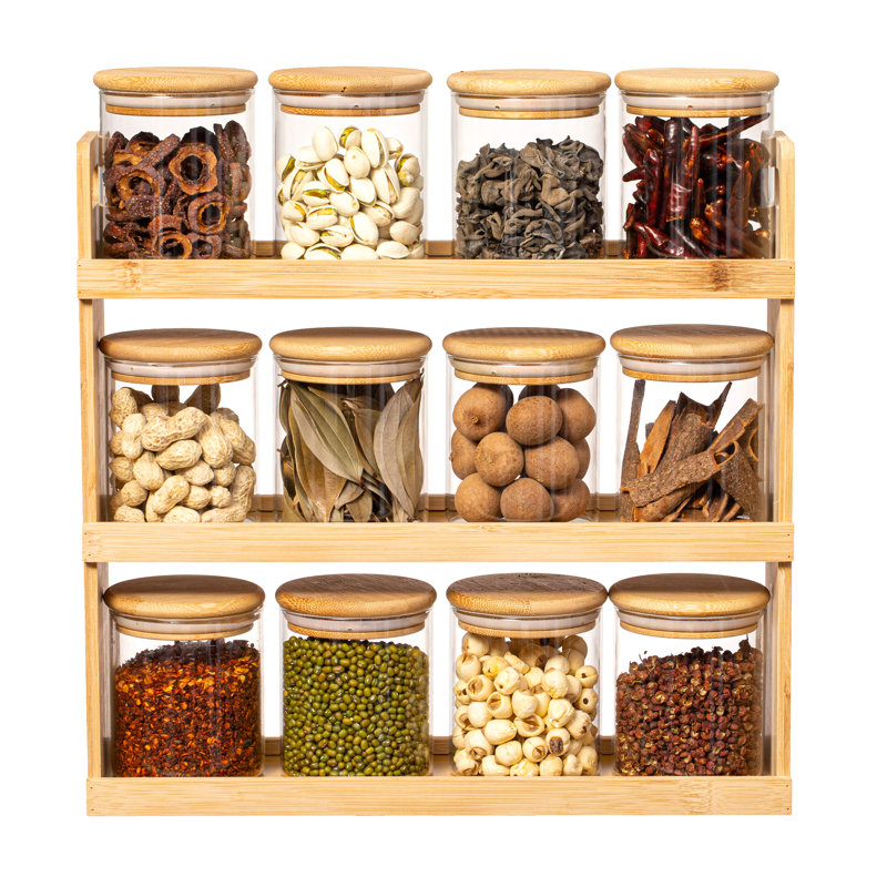 Étagère à épices en bambou polyvalente à 3 niveaux avec 12 bocaux en verre - parfaite pour le rangement sur le comptoir dans les cuisines afin de garder les récipients d'assaisonnement bien exposés et facilement accessibles