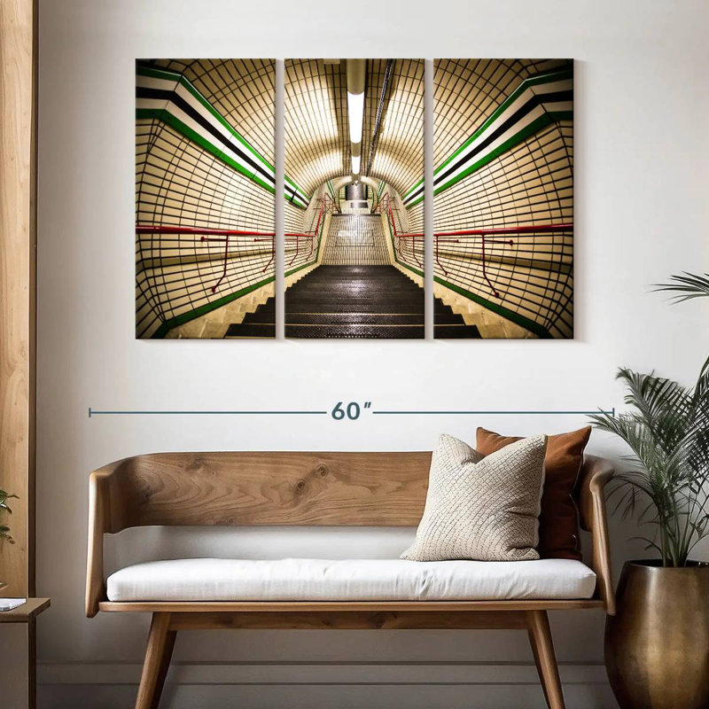 Lilie Subway Staircase, 32" H x 50" W