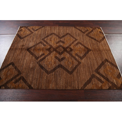 Brown Geometric Tribal  Rug 5x6