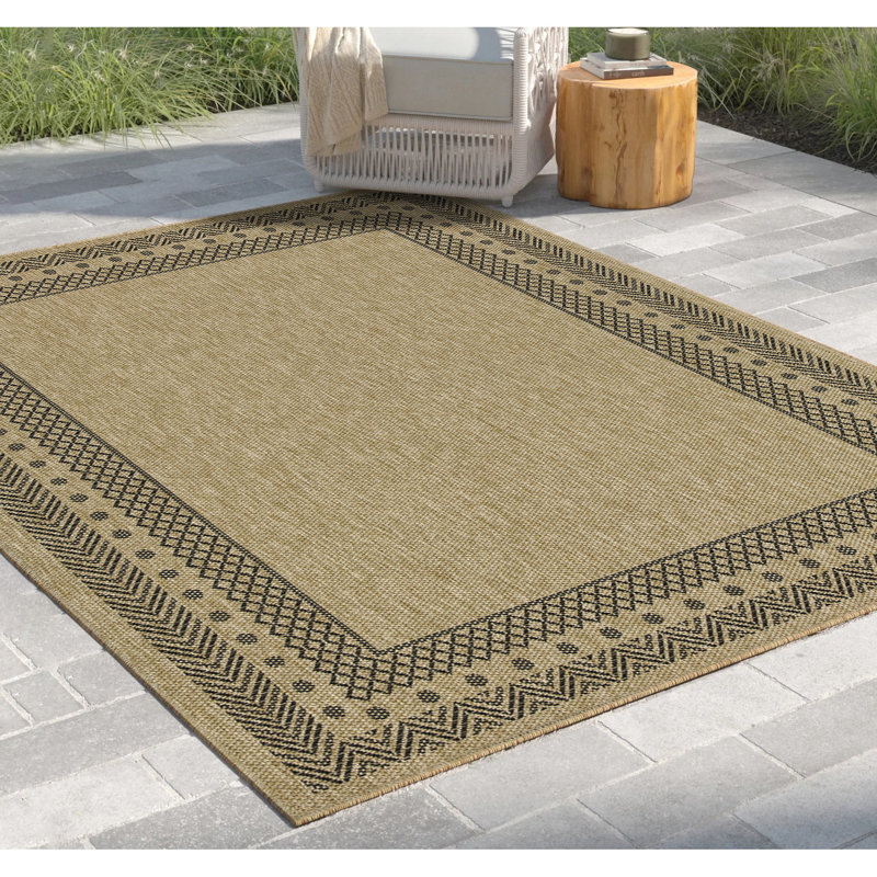 Revêtement de sol intérieur / extérieur Earth Collection - 2 pi 7 po Tapis pour animaux et espaces en polypropylène noir naturel X 3 x 2,7 pi 7,3 pi naturel + noir