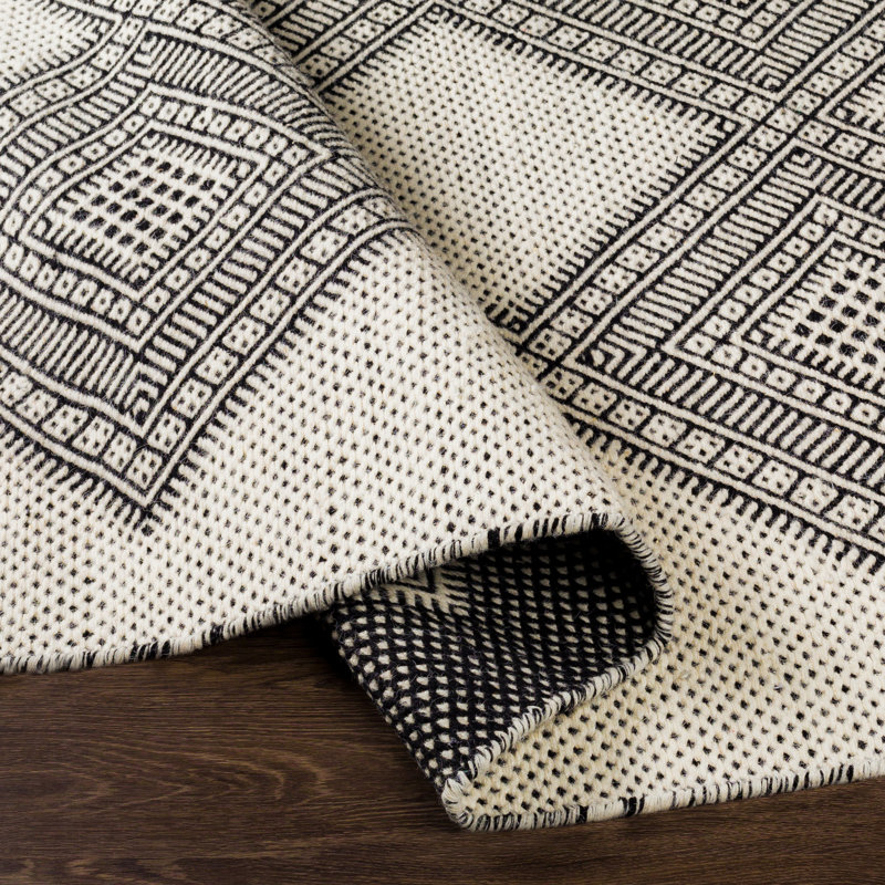 Acsa Wool Southwestern Indoor Rug, Rectangle 2' x 3'