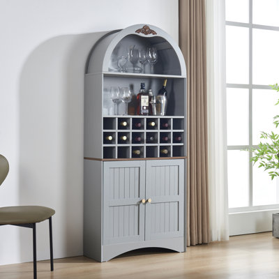 Armoire bar 71 po autoportante arquée avec support à vin amovible et tablettes réglables
