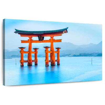 Porte Lilie Miyajima Torii