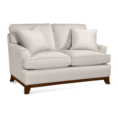 Oaks Way Loveseat