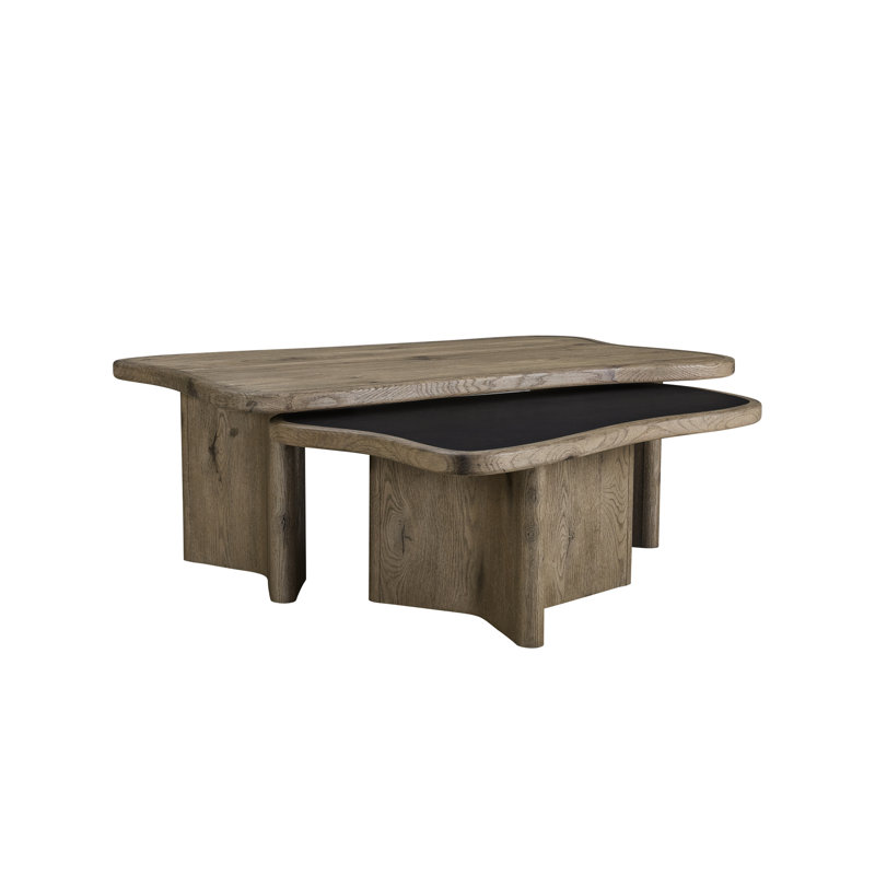 Table basse gigogne en chêne noueux anglais, plateaux organiques aux formes libres, deux pièces pour une utilisation flexible, profondeur 127 cm, largeur 76 cm, hauteur 45 cm, bords arrondis, poids 56 kg. Style élégant.