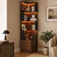 Bibliothèque de coin autoportante en L avec tiroirs et déflecteur, présentoir de coin à 4 niveaux avec lumières DEL pour le bureau à domicile, le salon, la chambre à coucher et la cuisine