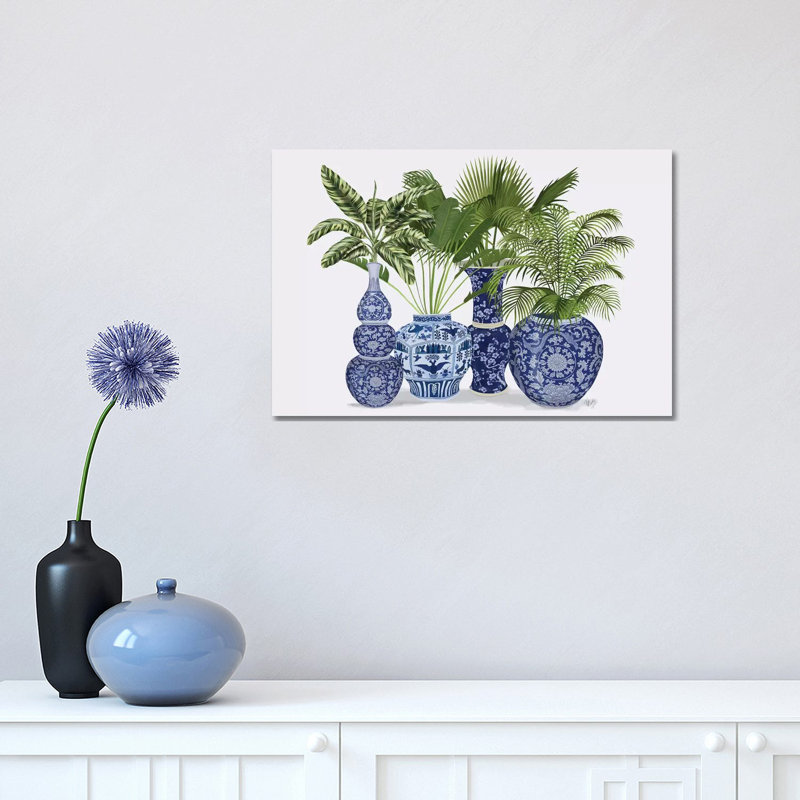 «Chinoiserie Vase Group 1» par Fab Funky - reproduction de photo sur toile tendue, H 12 po x l 18 po x 1,5 po